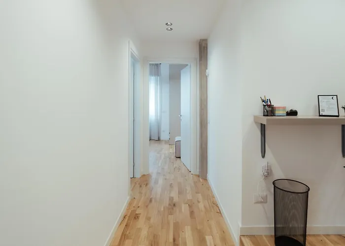 Marino's Apartment Rom